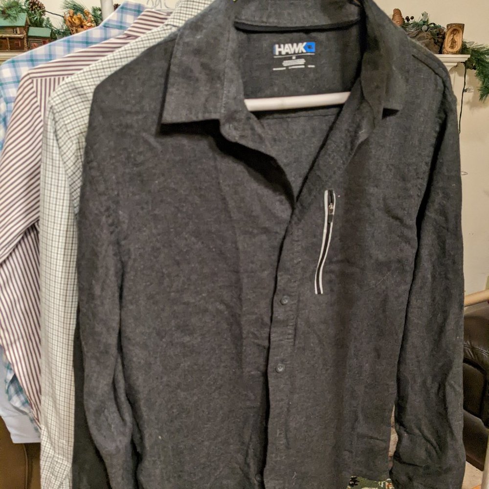 Size medium gray Tony Hawk button up shirt